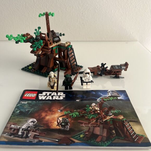 Lego Star Wars Ewok Attack 7956 Complete Retired With All Figures Manual Weapons - Picture 1 of 8